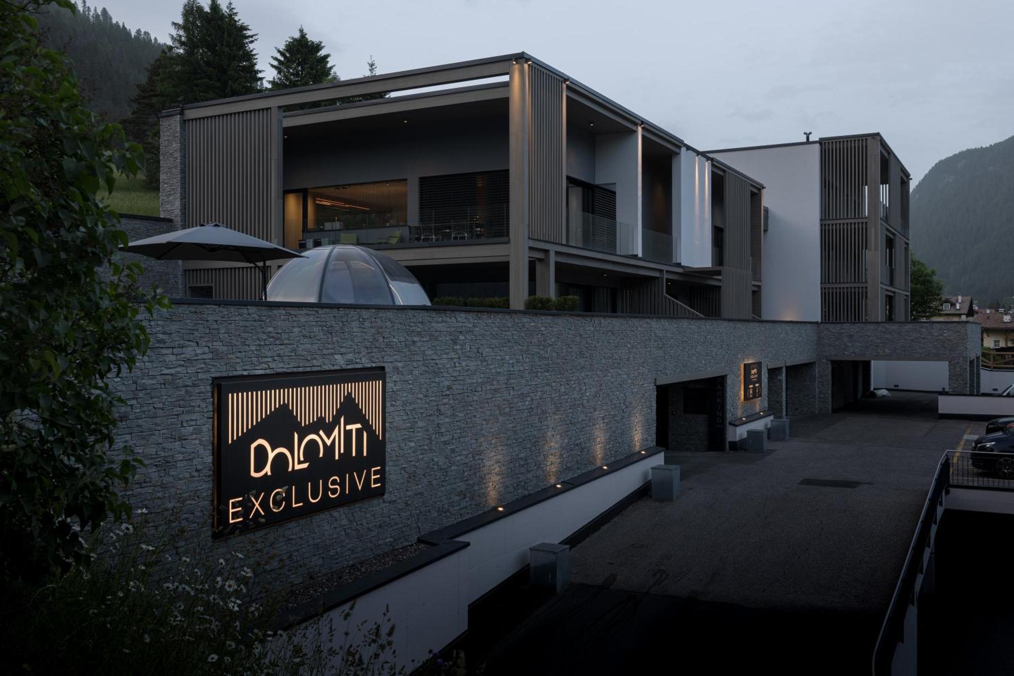 Dolomiti Exclusive Your Mountain Suite Pozza di Fassa Exterior photo